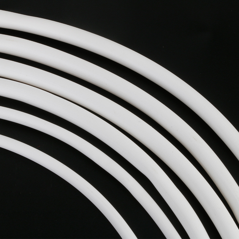 Tubo de número de cable en blanco